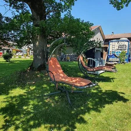 Bauernlodge-musauer-lechauen شقة